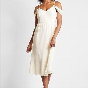 Express: Pleated Chiffon Midi Dress
